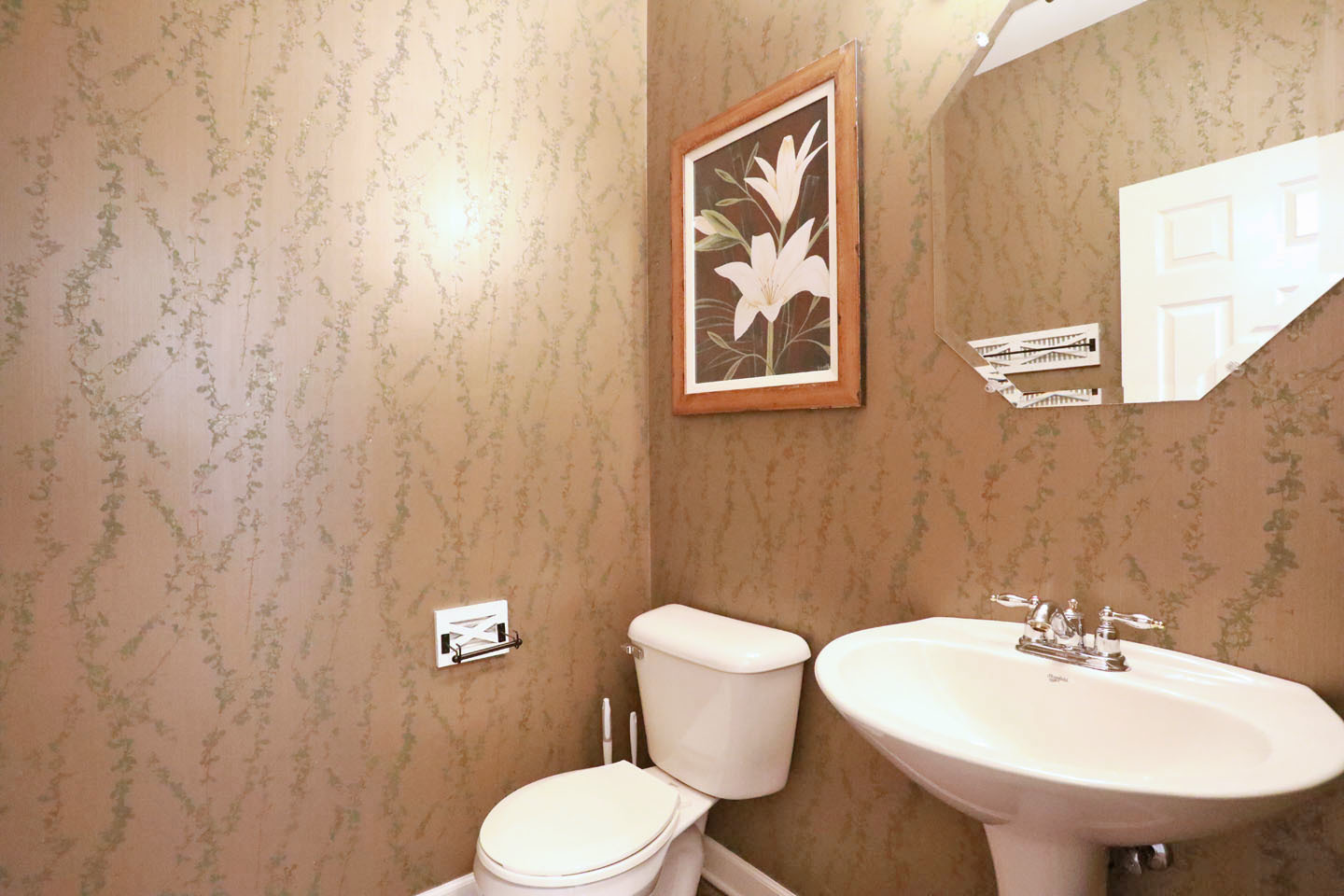 2140 Edgartown Lane, Hoffman Estates, IL 60194