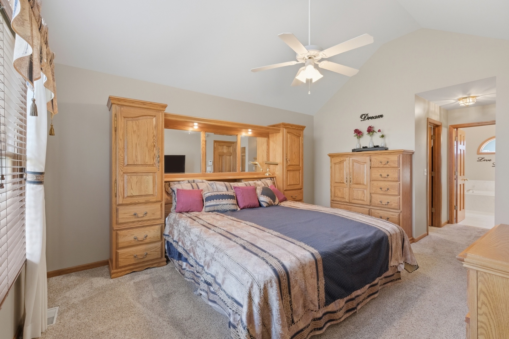 25006 Sandra Lane, Plainfield, IL 60544