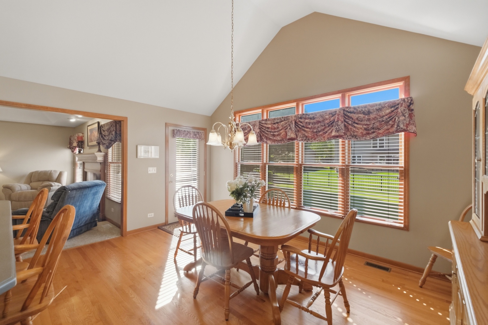 25006 Sandra Lane, Plainfield, IL 60544