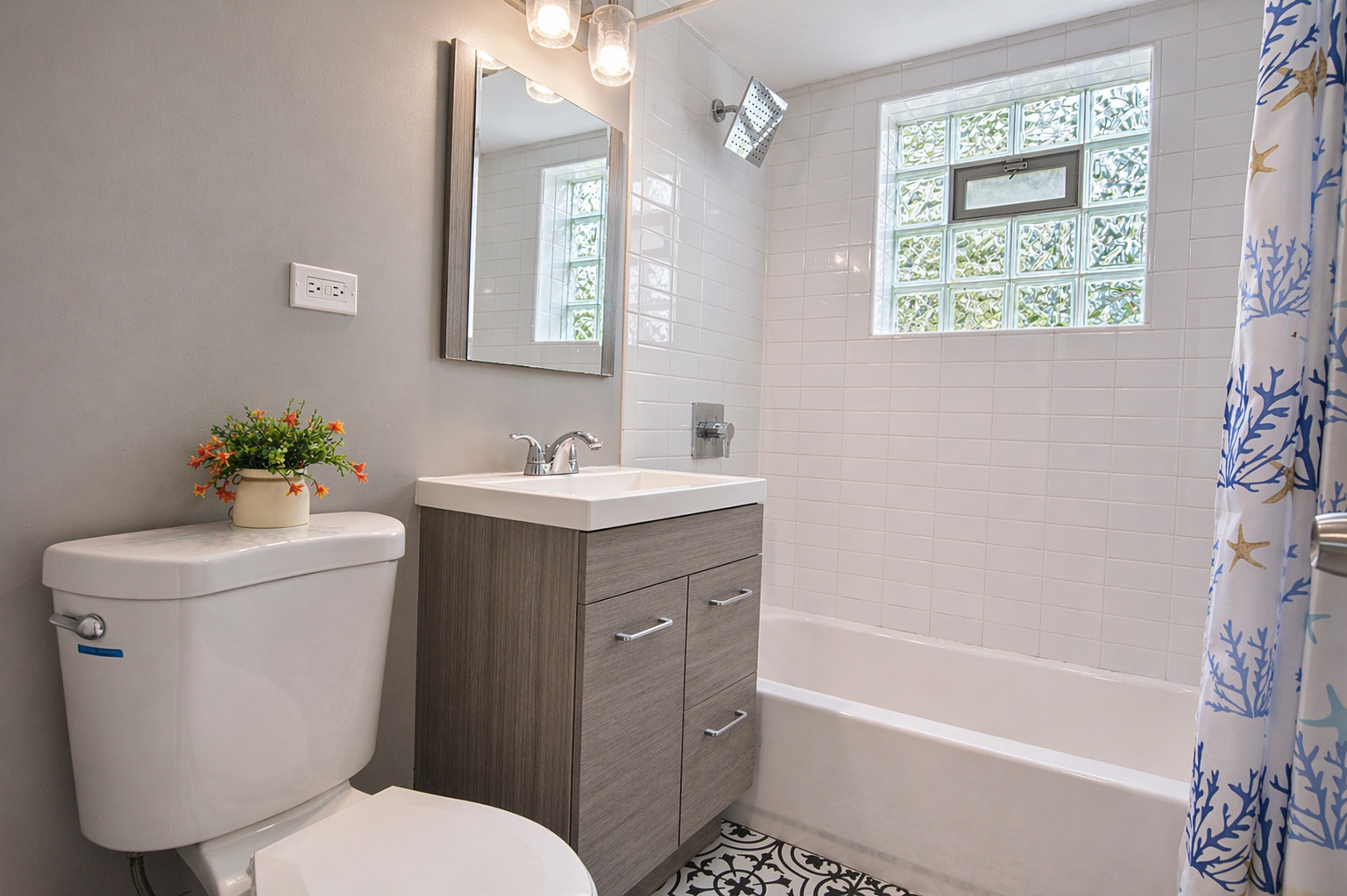 6910 W 109th Street, Worth, IL 60482