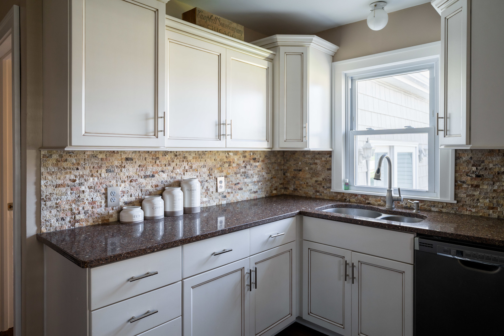 1561 Argyle Street, Lasalle, IL 61301