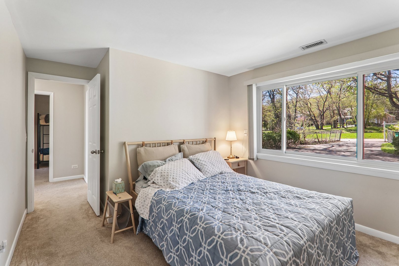 59 Cora Avenue, Fox Lake, IL 60020