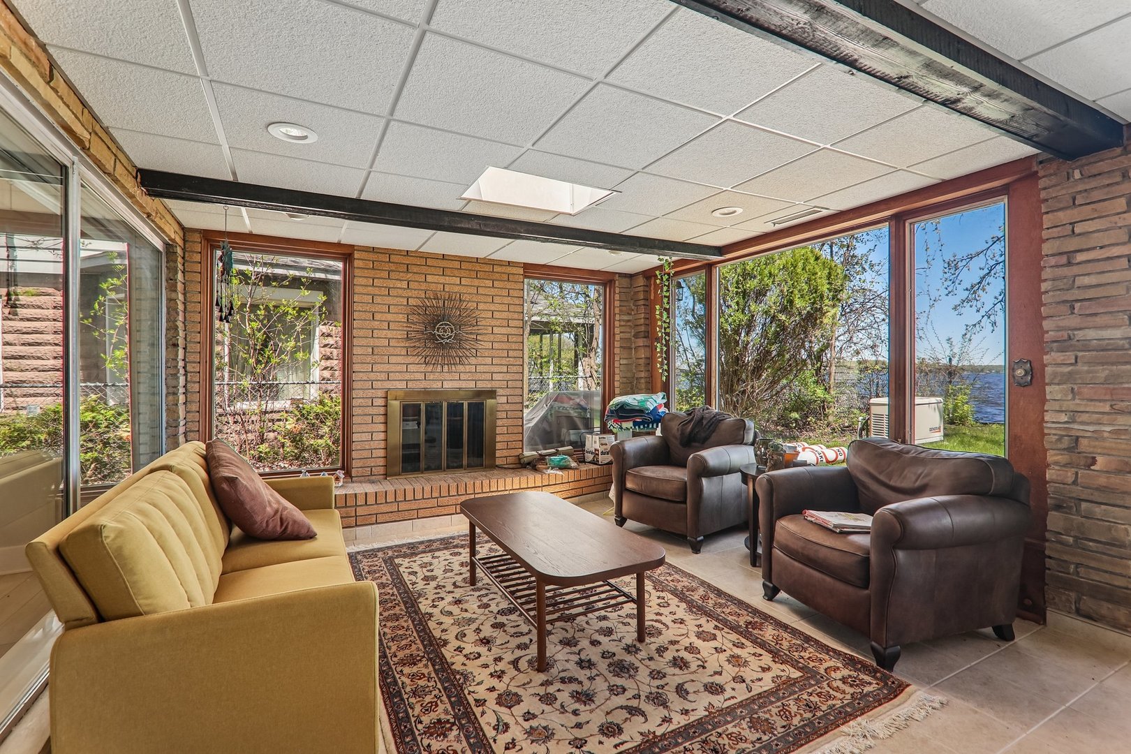 59 Cora Avenue, Fox Lake, IL 60020