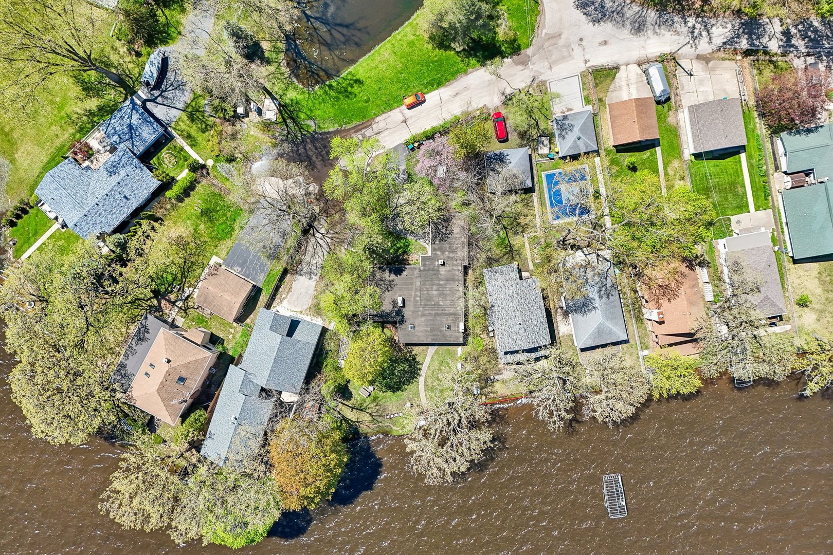 59 Cora Avenue, Fox Lake, IL 60020