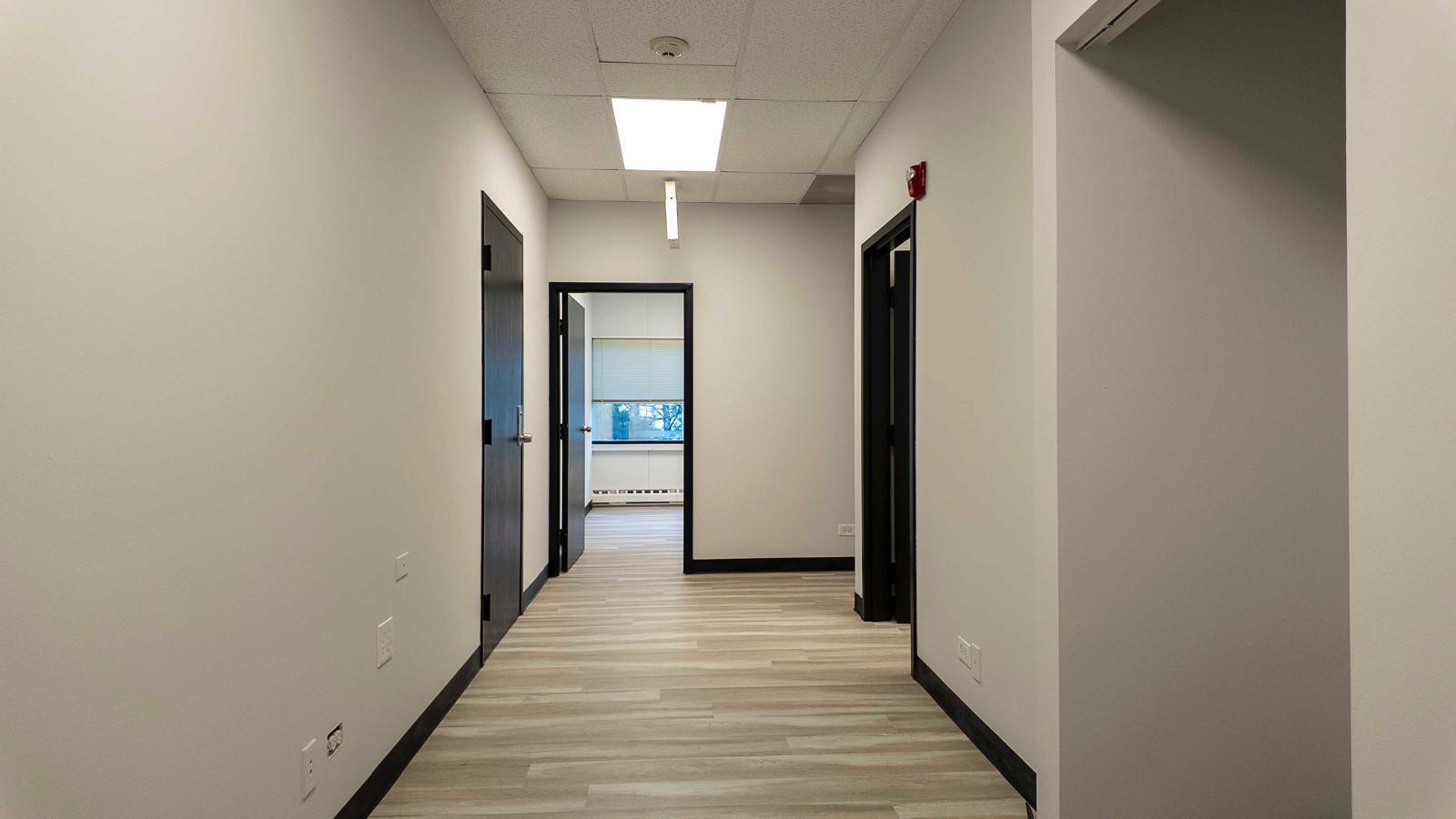 246 E Janata Boulevard, Lombard, IL 60148