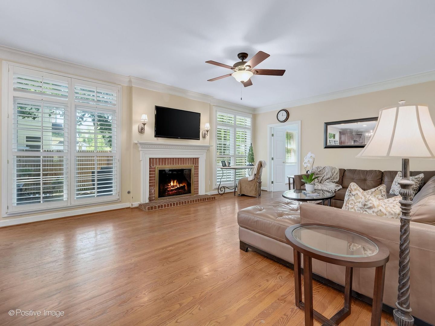 800 W 7th Street, Hinsdale, IL 60521