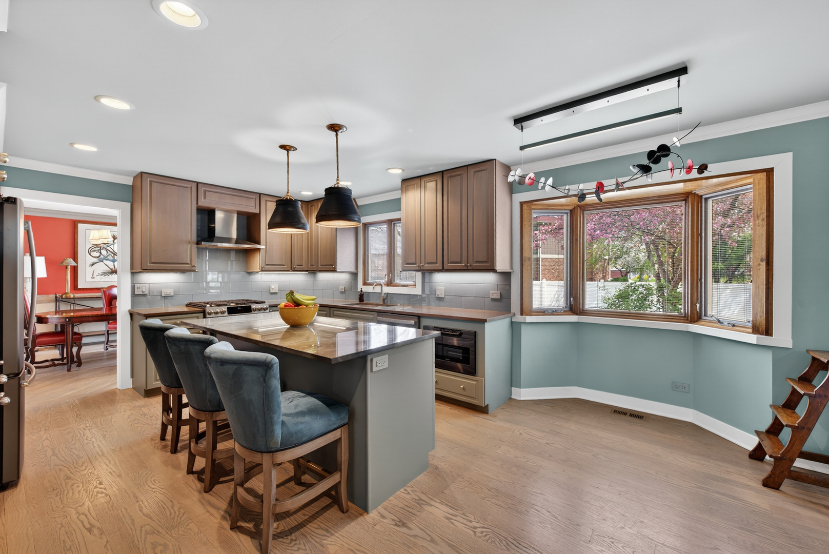 2408 Arlingdale Drive, Palatine, IL 60067