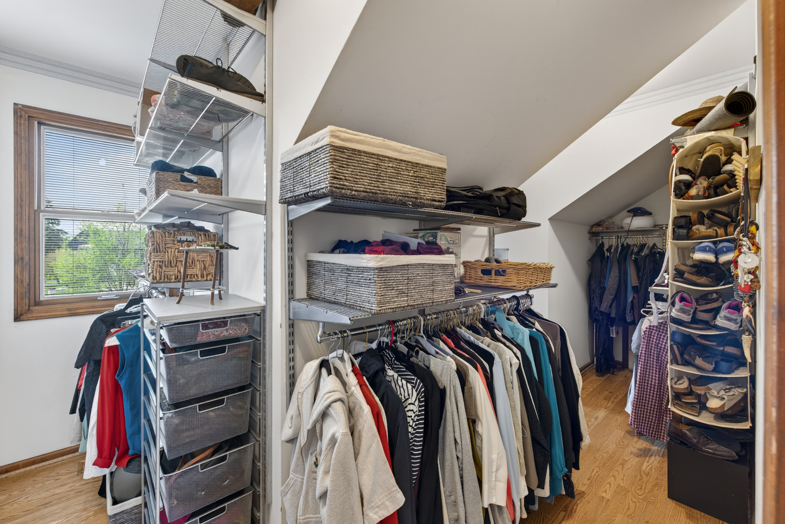 2408 Arlingdale Drive, Palatine, IL 60067