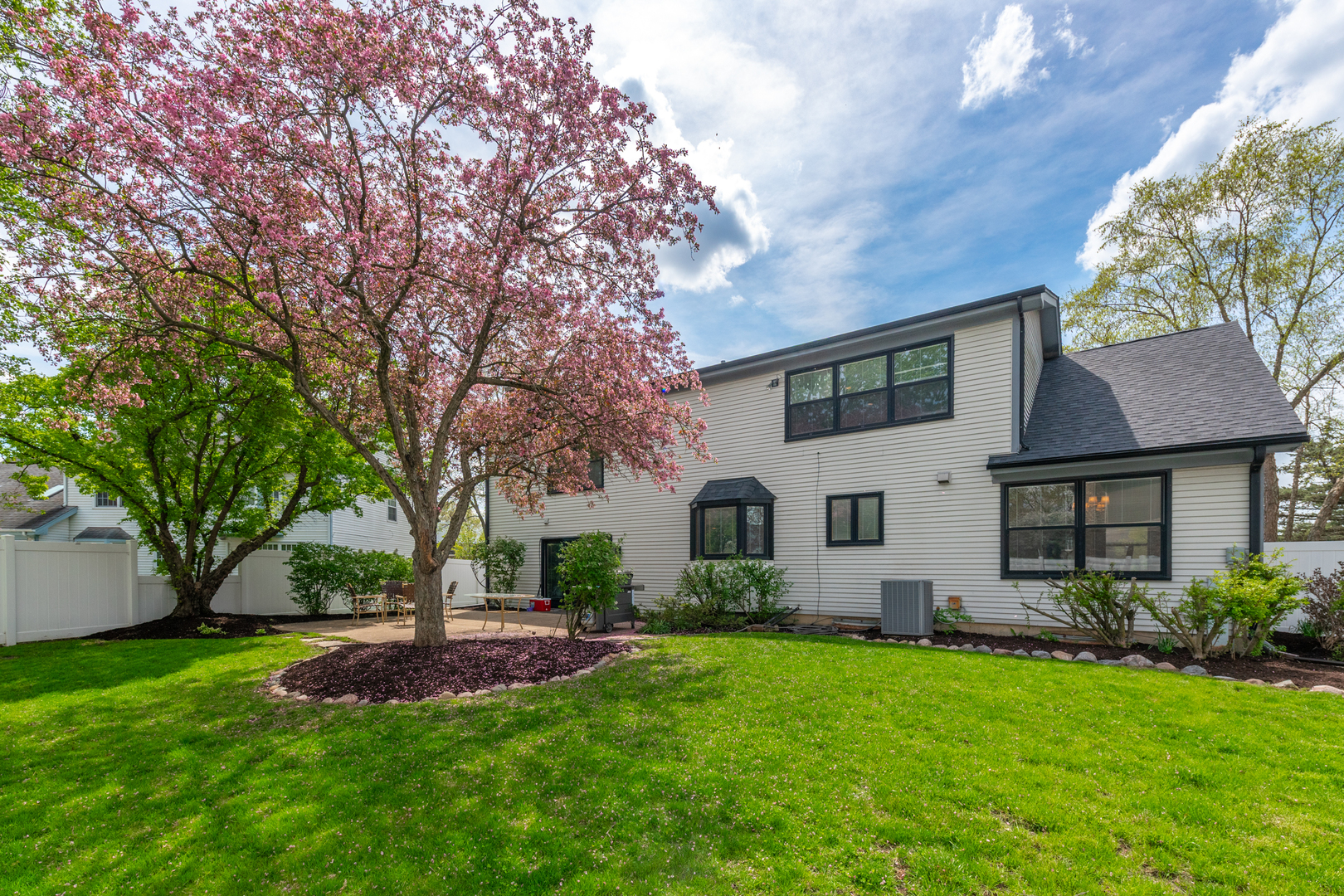 2408 Arlingdale Drive, Palatine, IL 60067