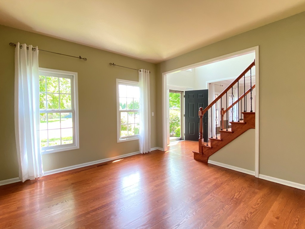 720 KENDRIDGE Court, Aurora, IL 60502