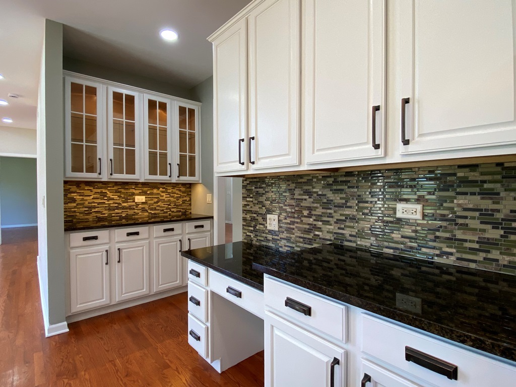 720 KENDRIDGE Court, Aurora, IL 60502