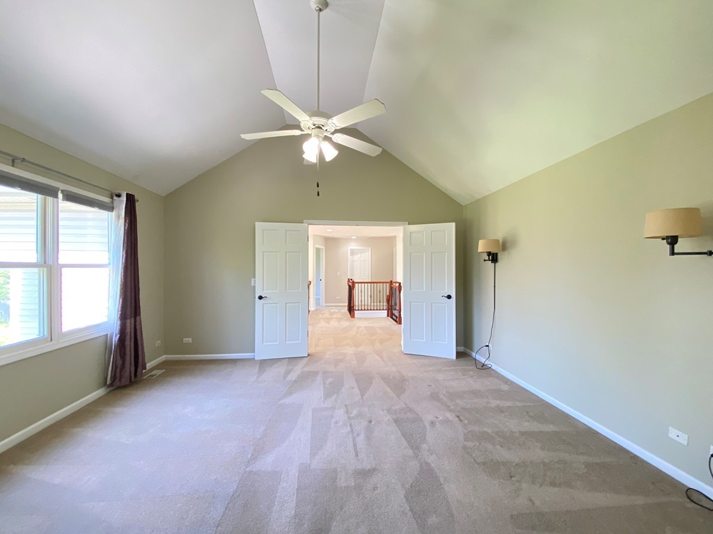 720 KENDRIDGE Court, Aurora, IL 60502
