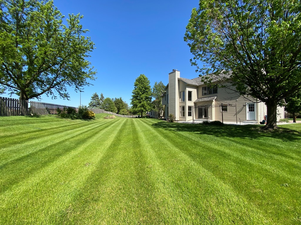 720 KENDRIDGE Court, Aurora, IL 60502