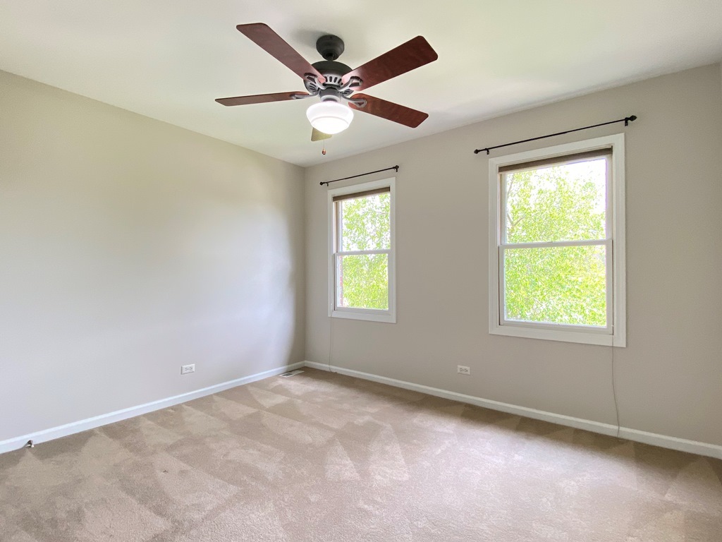 720 KENDRIDGE Court, Aurora, IL 60502
