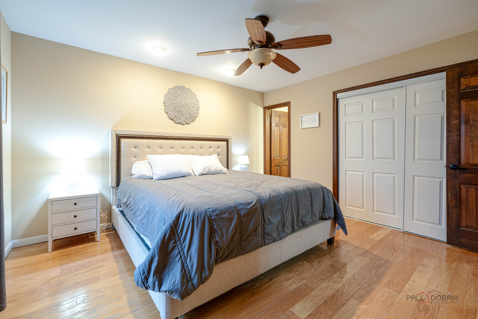 125 S Deerpath Drive, Vernon Hills, IL 60061