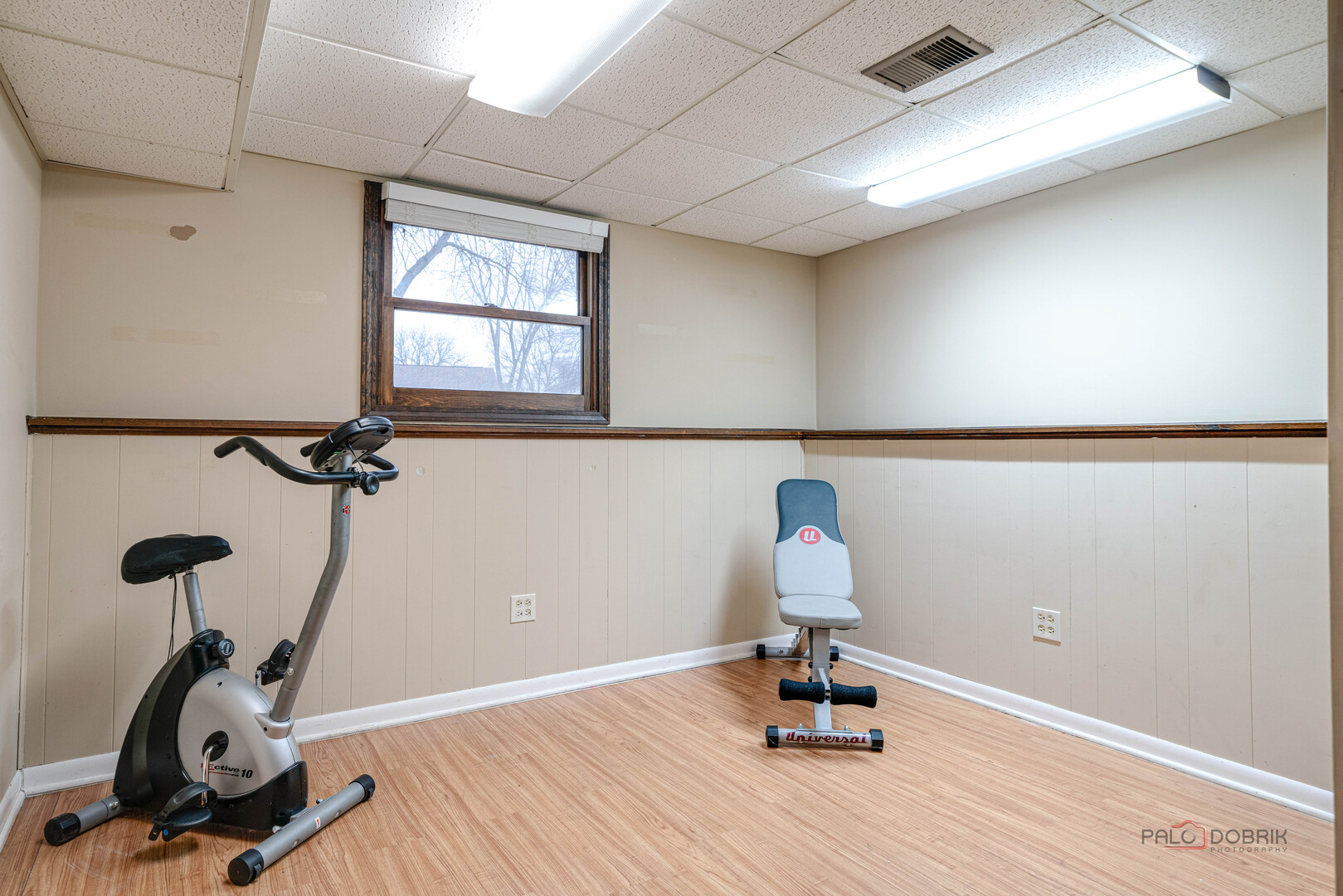 125 S Deerpath Drive, Vernon Hills, IL 60061