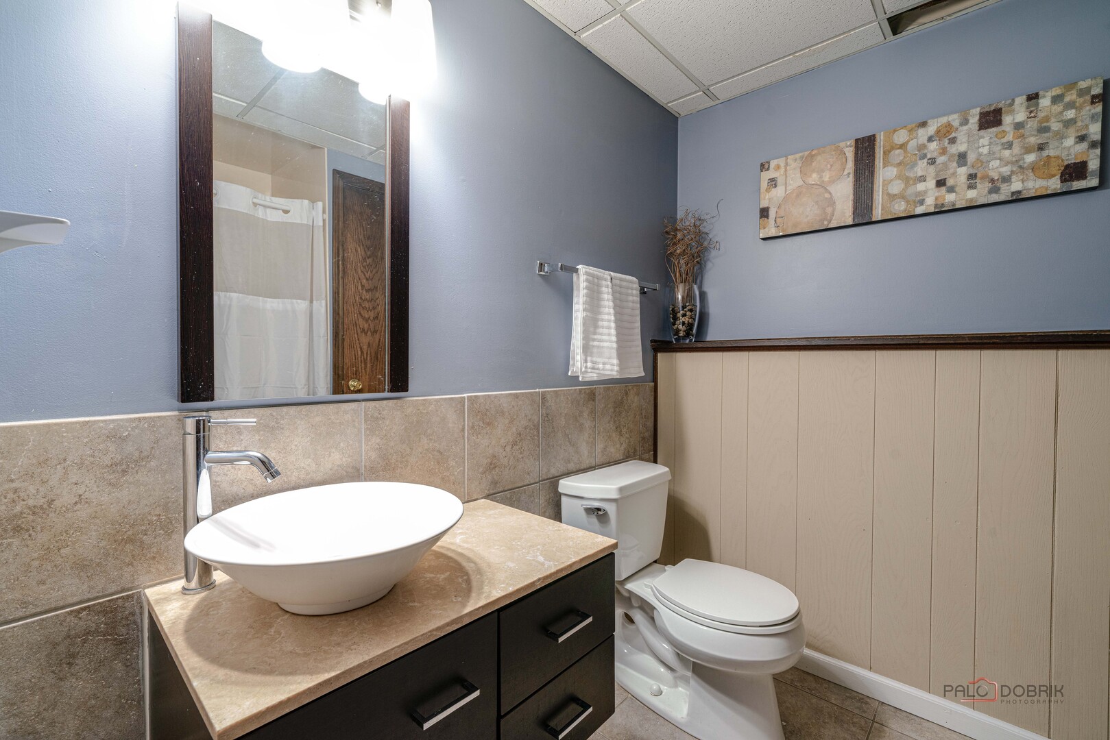 125 S Deerpath Drive, Vernon Hills, IL 60061