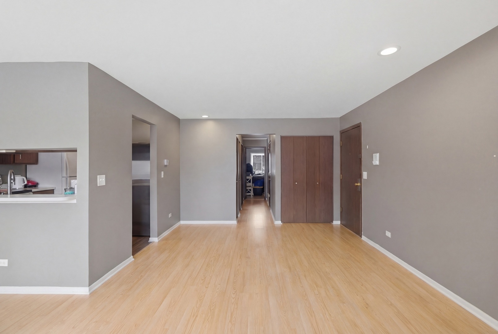 835 Waterview Circle #2, Vernon Hills, IL 60061