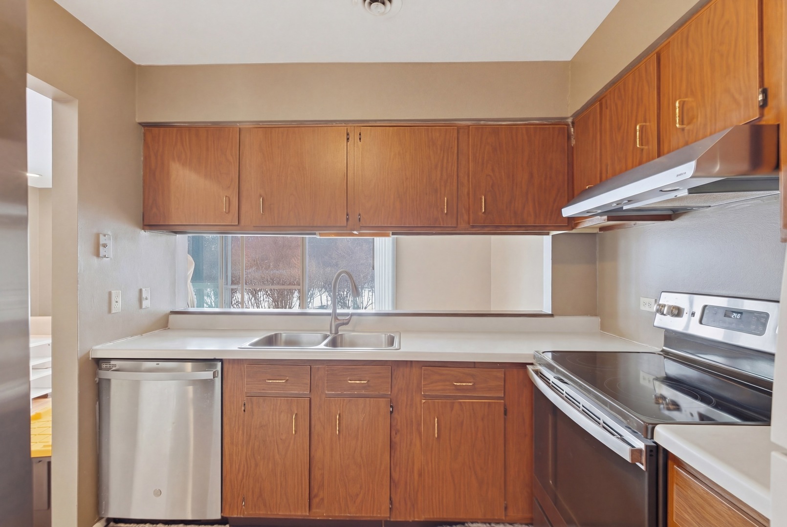 835 Waterview Circle #2, Vernon Hills, IL 60061