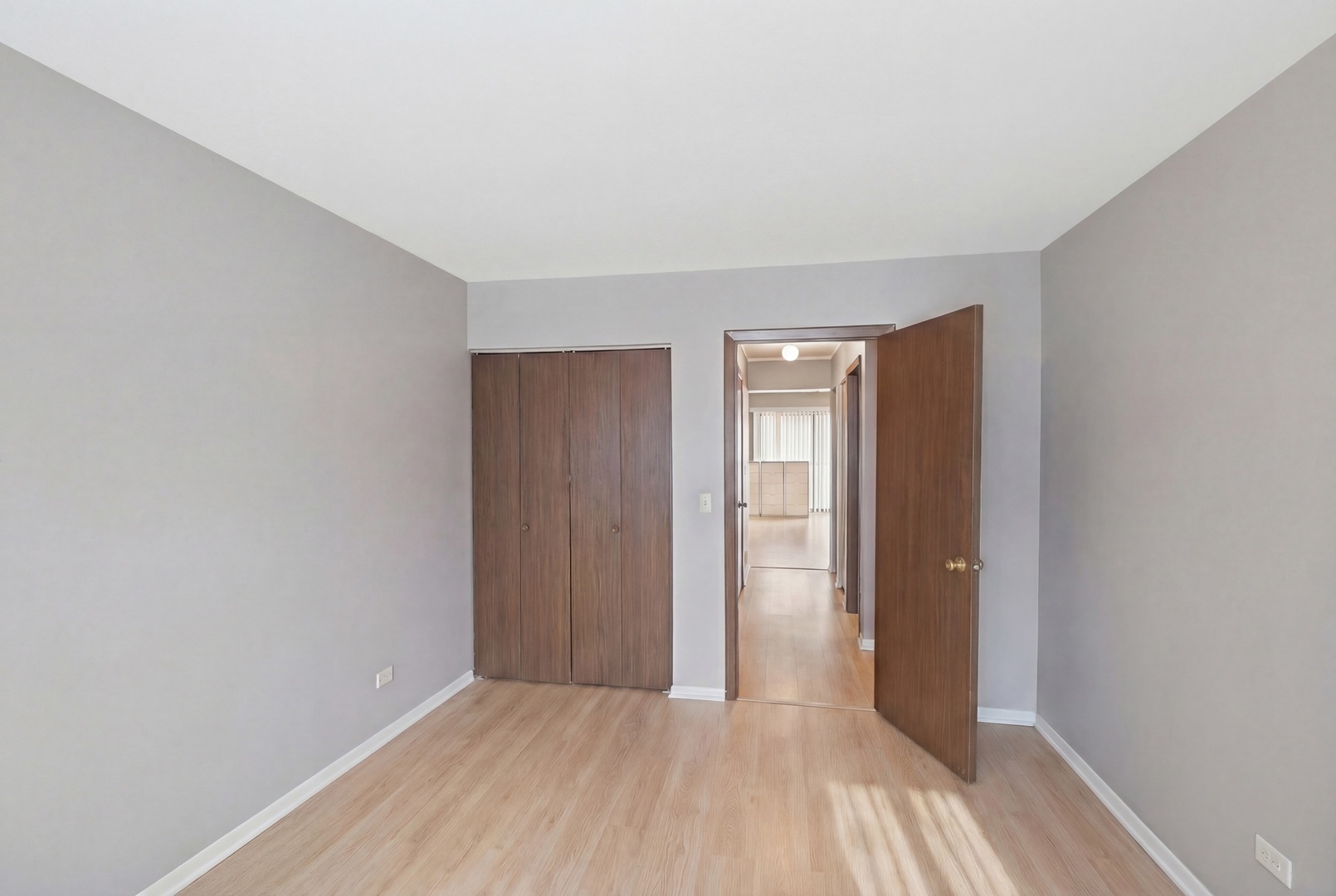 835 Waterview Circle #2, Vernon Hills, IL 60061