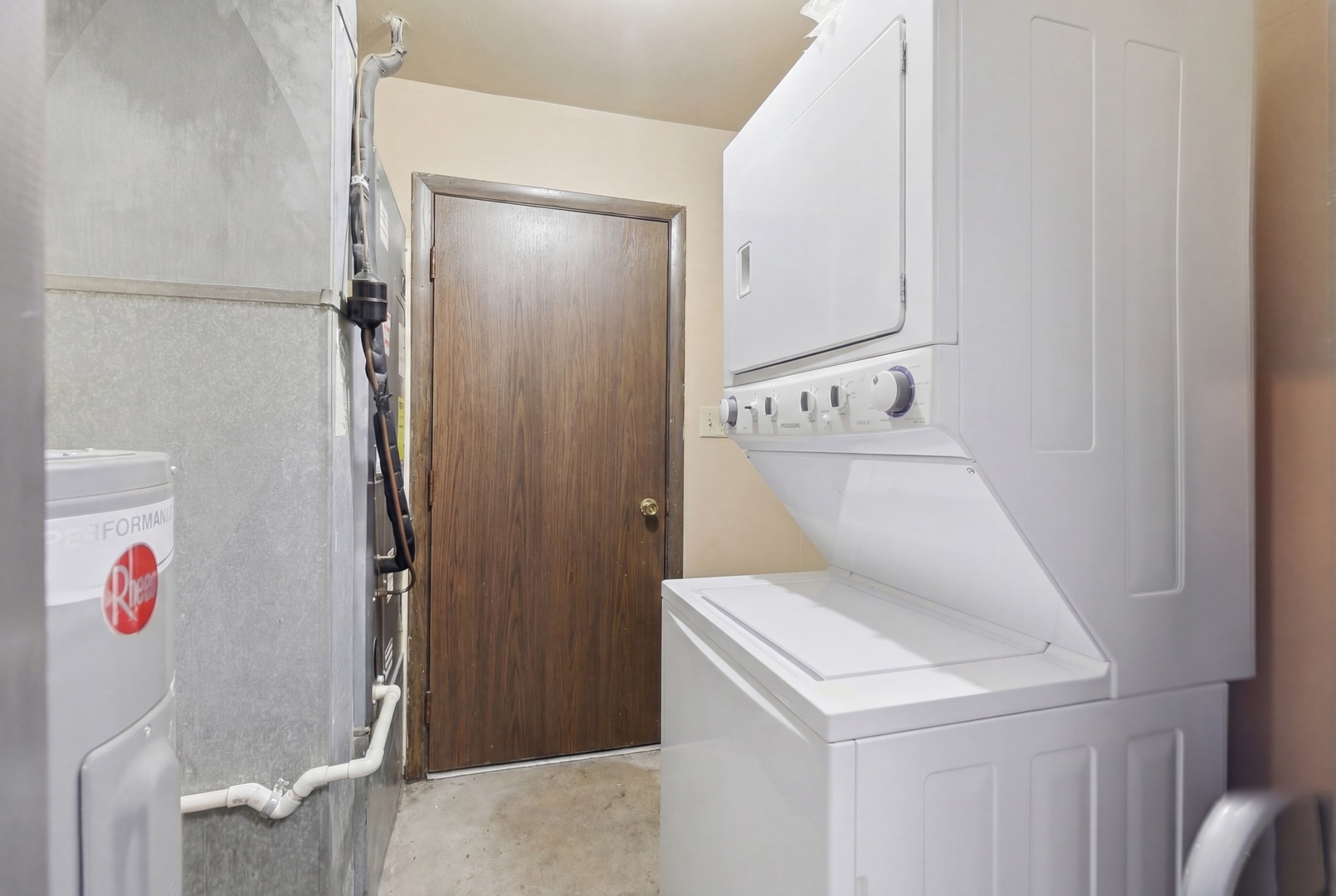 835 Waterview Circle #2, Vernon Hills, IL 60061