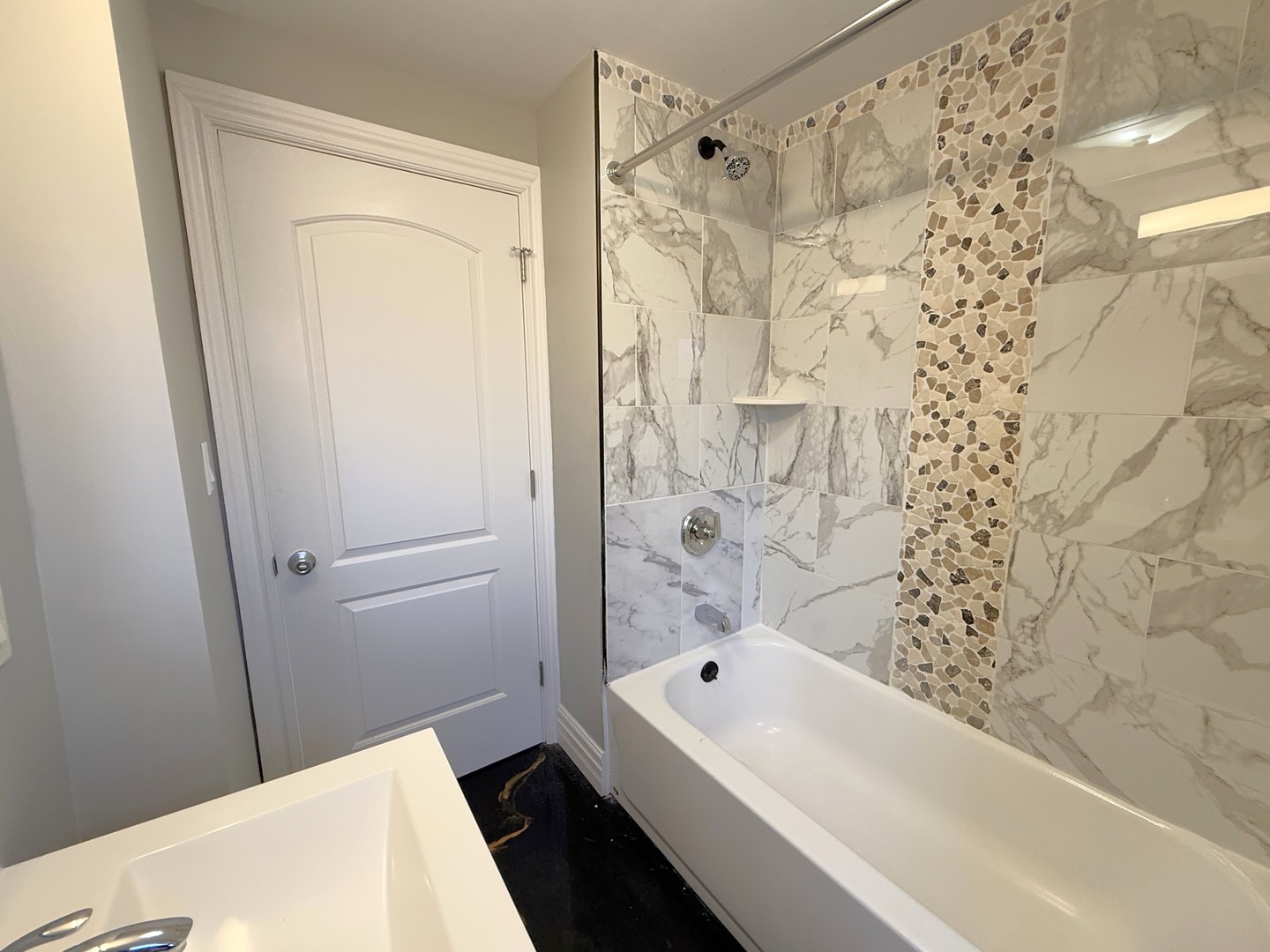 7657 S Wolcott Avenue, Chicago, IL 60620