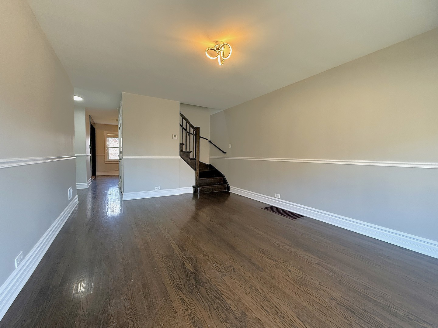 7657 S Wolcott Avenue, Chicago, IL 60620