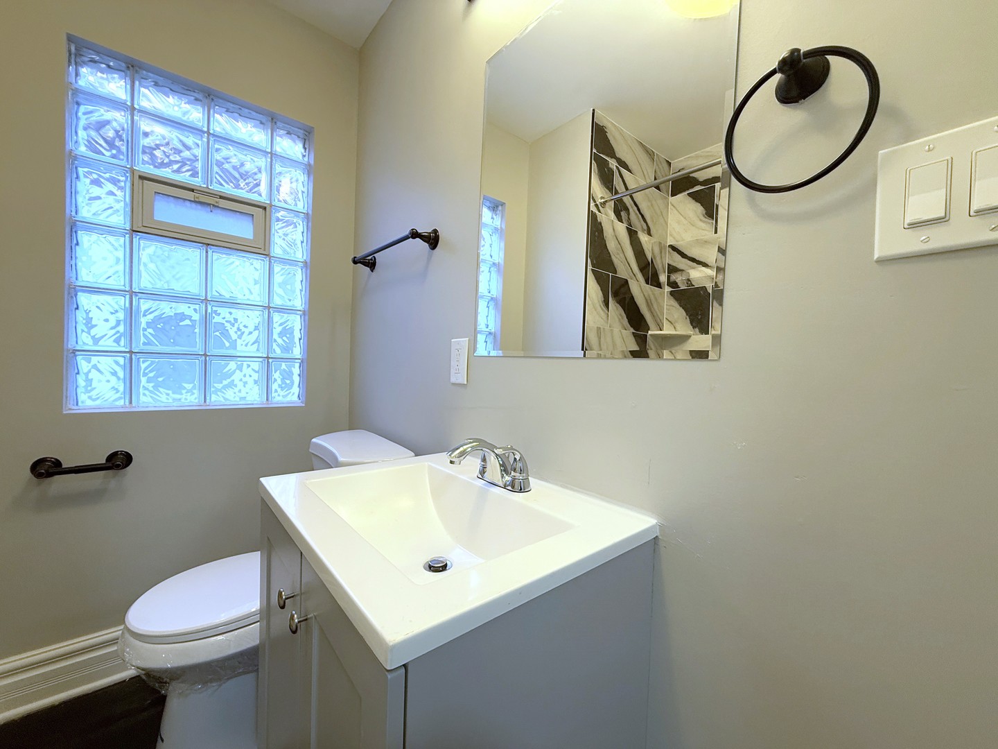 7657 S Wolcott Avenue, Chicago, IL 60620