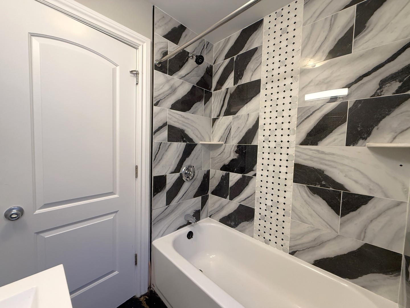 7657 S Wolcott Avenue, Chicago, IL 60620