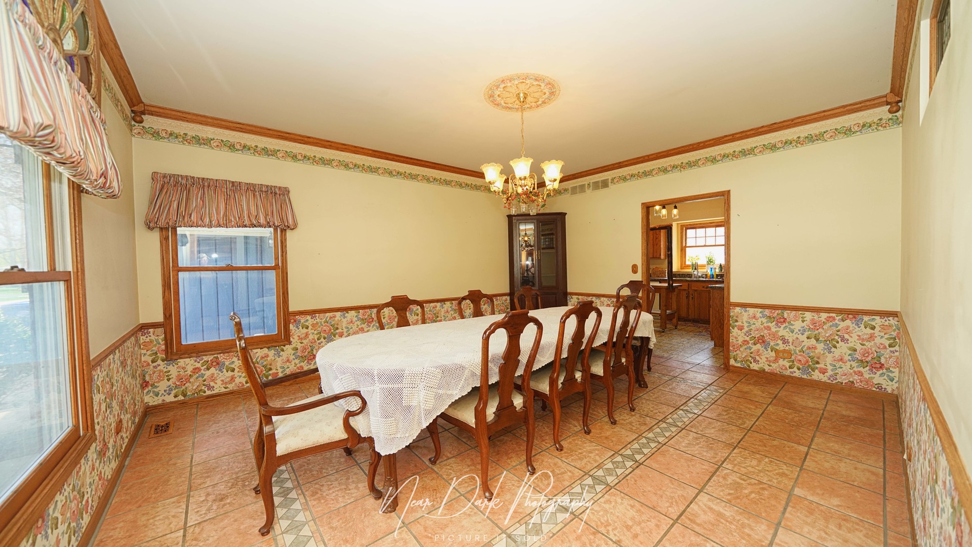 17665 W Julie Lane, Gurnee, IL 60031