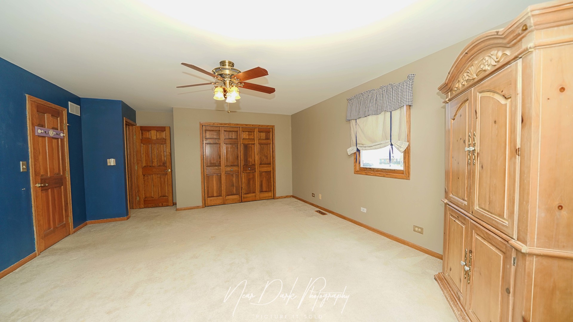 17665 W Julie Lane, Gurnee, IL 60031