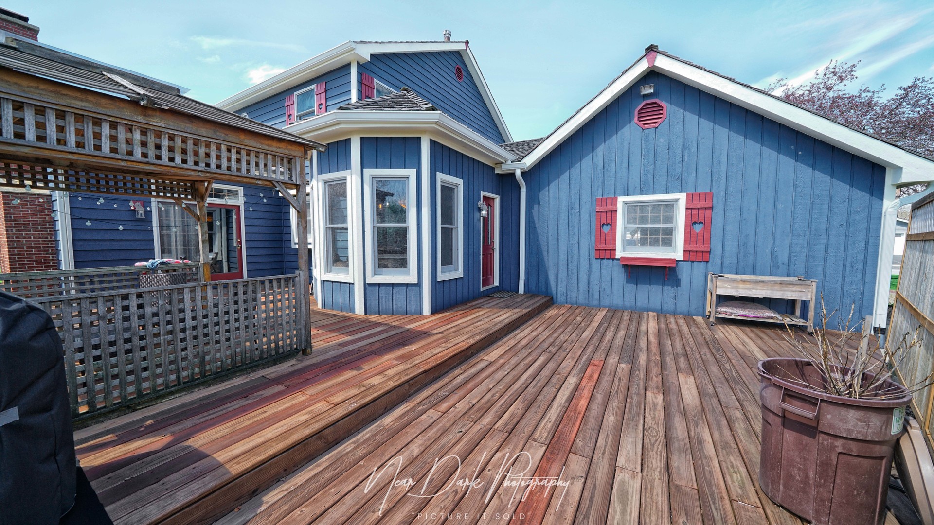 17665 W Julie Lane, Gurnee, IL 60031