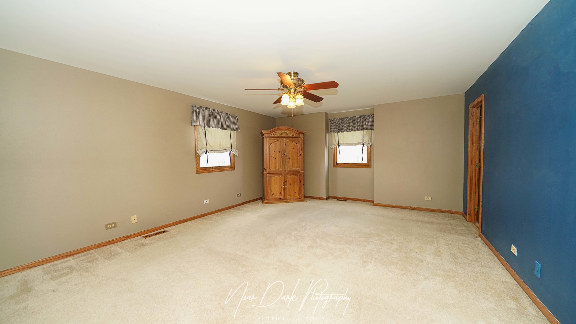 17665 W Julie Lane, Gurnee, IL 60031