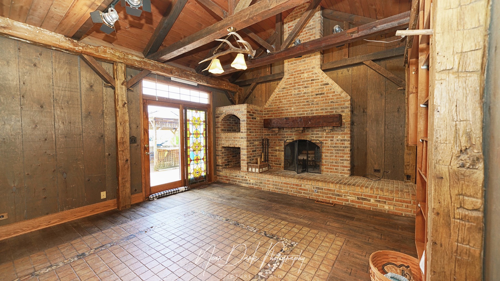 17665 W Julie Lane, Gurnee, IL 60031