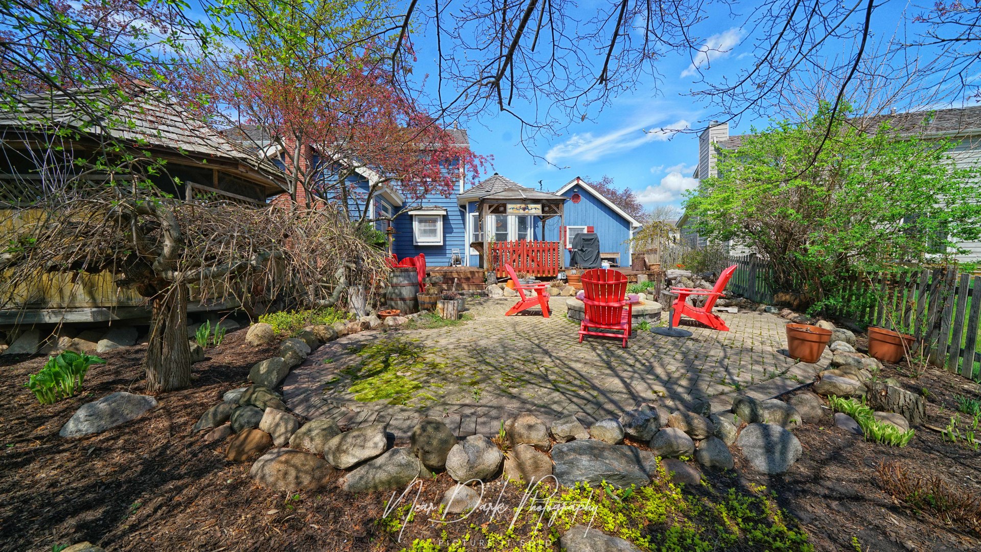 17665 W Julie Lane, Gurnee, IL 60031