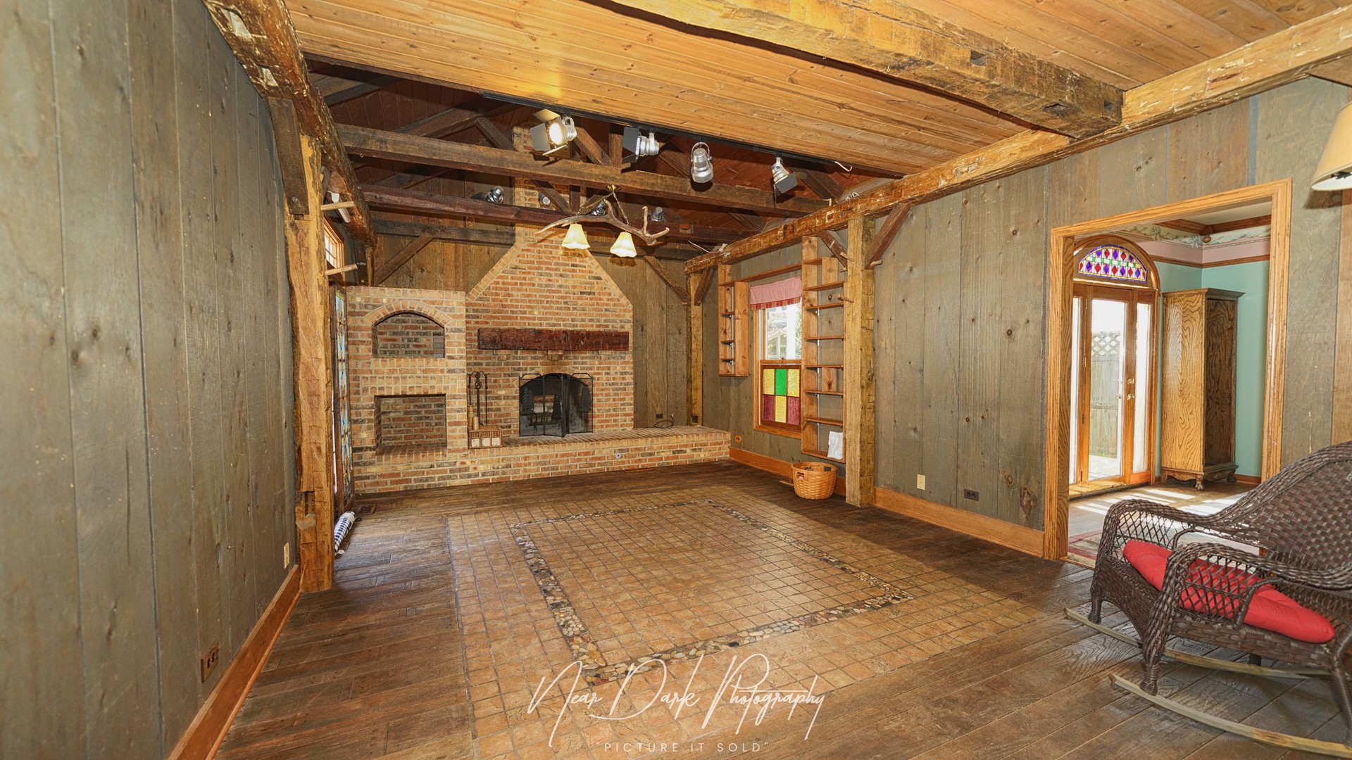 17665 W Julie Lane, Gurnee, IL 60031