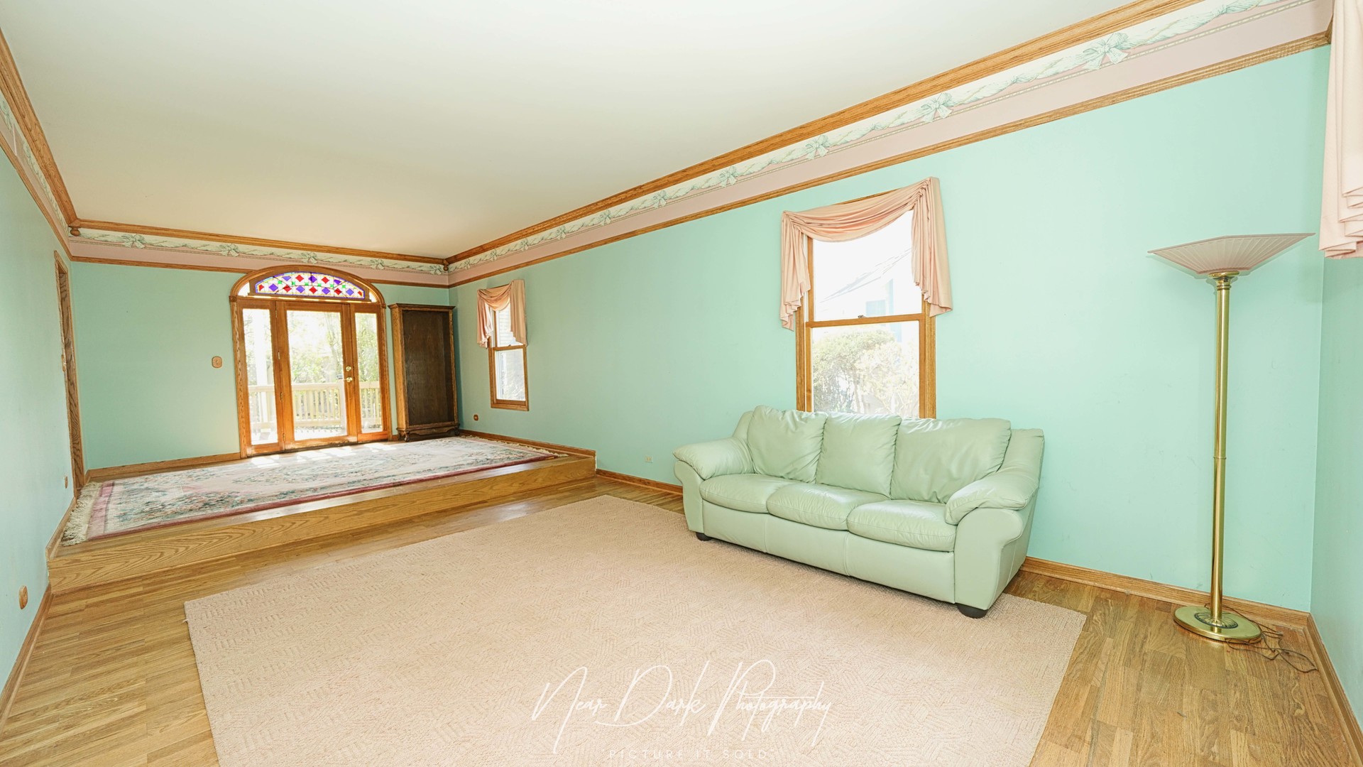 17665 W Julie Lane, Gurnee, IL 60031