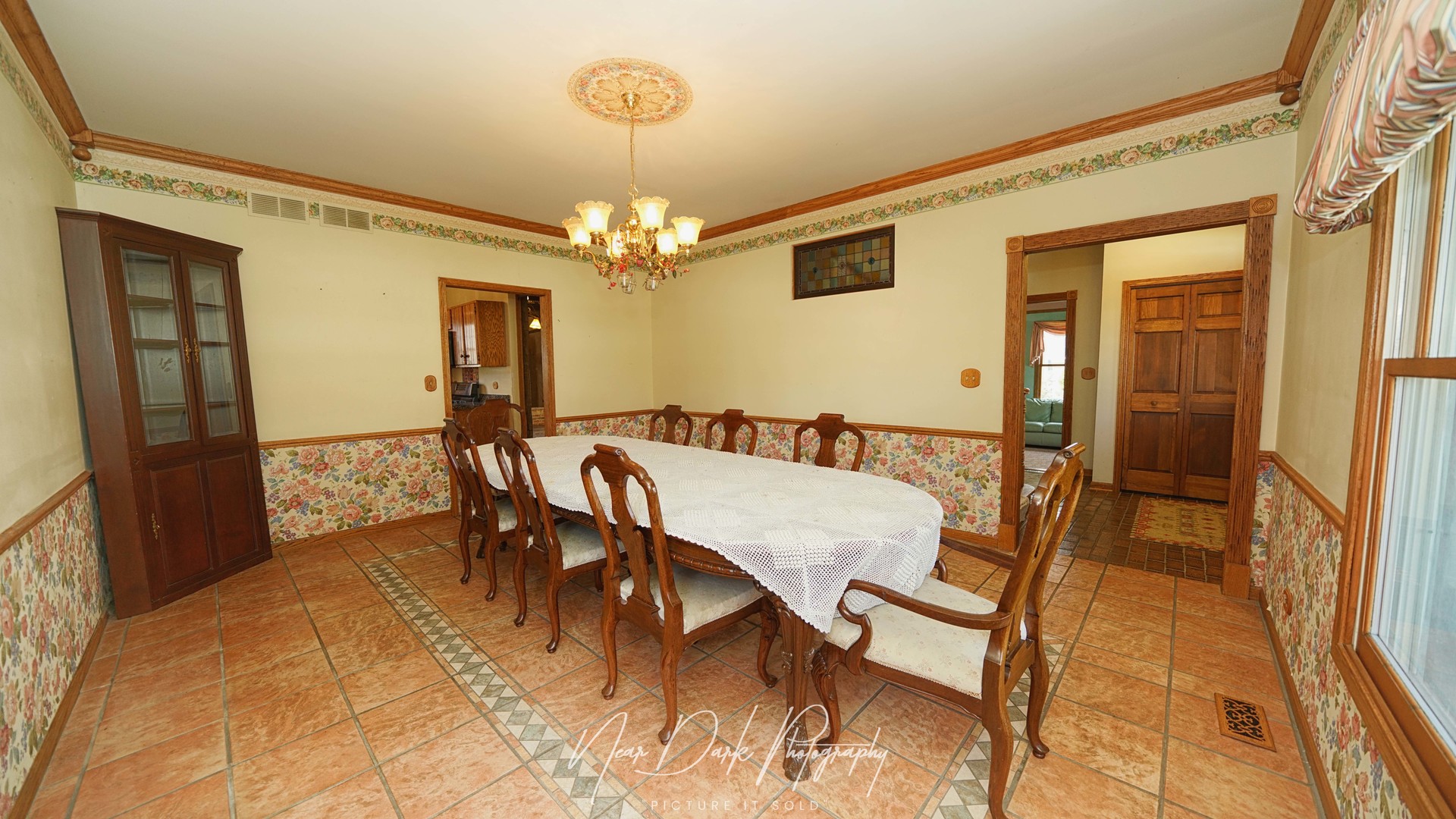 17665 W Julie Lane, Gurnee, IL 60031