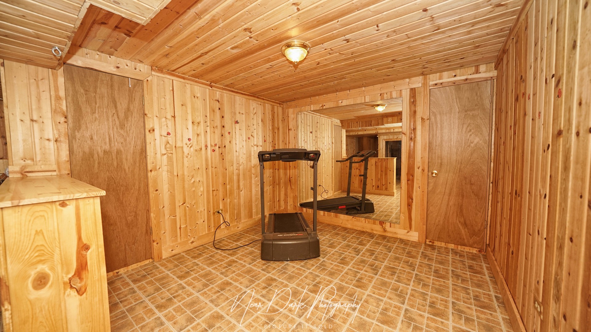 17665 W Julie Lane, Gurnee, IL 60031