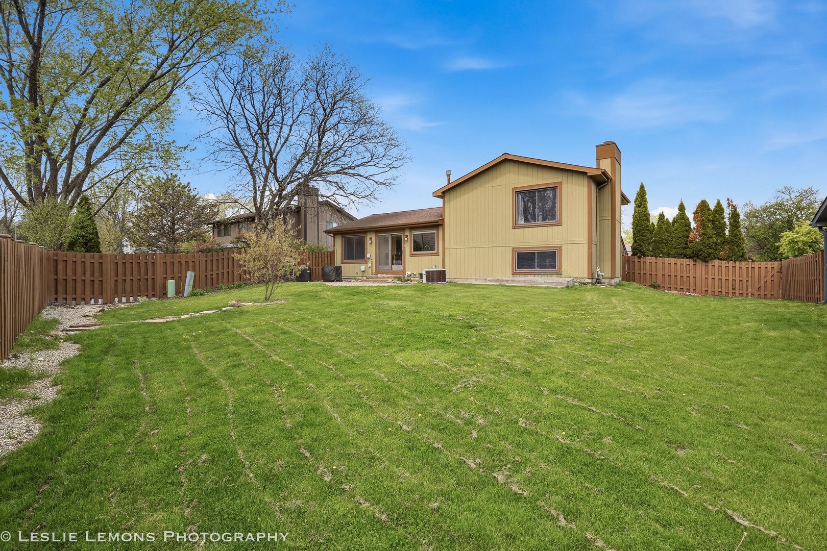 497 Sequoia Trail, Roselle, IL 60172