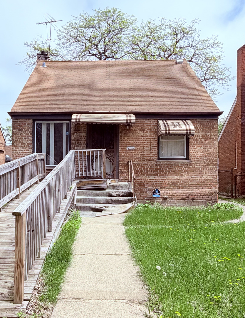 12247 S Aberdeen Street, Chicago, IL 60643