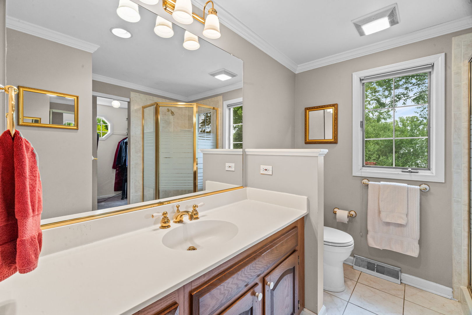 1533 N Belmont Avenue, Arlington Heights, IL 60004