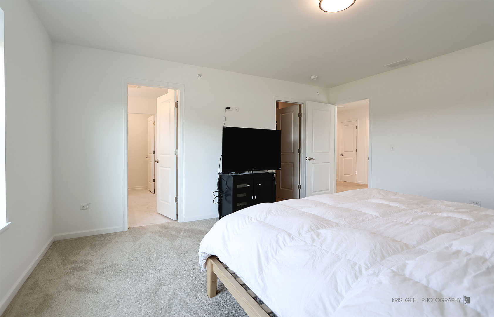 2490 Olivia Court, Wauconda, IL 60084