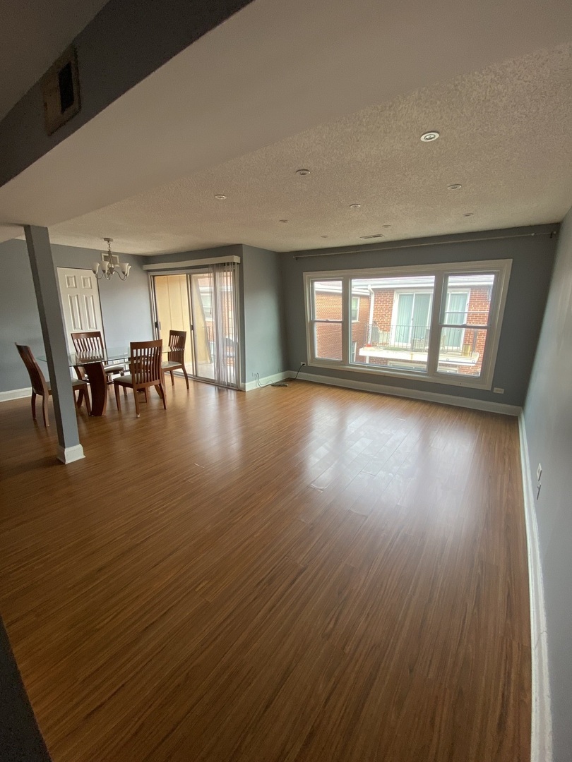 9708 S NOTTINGHAM Avenue #9, Chicago Ridge, IL 60415