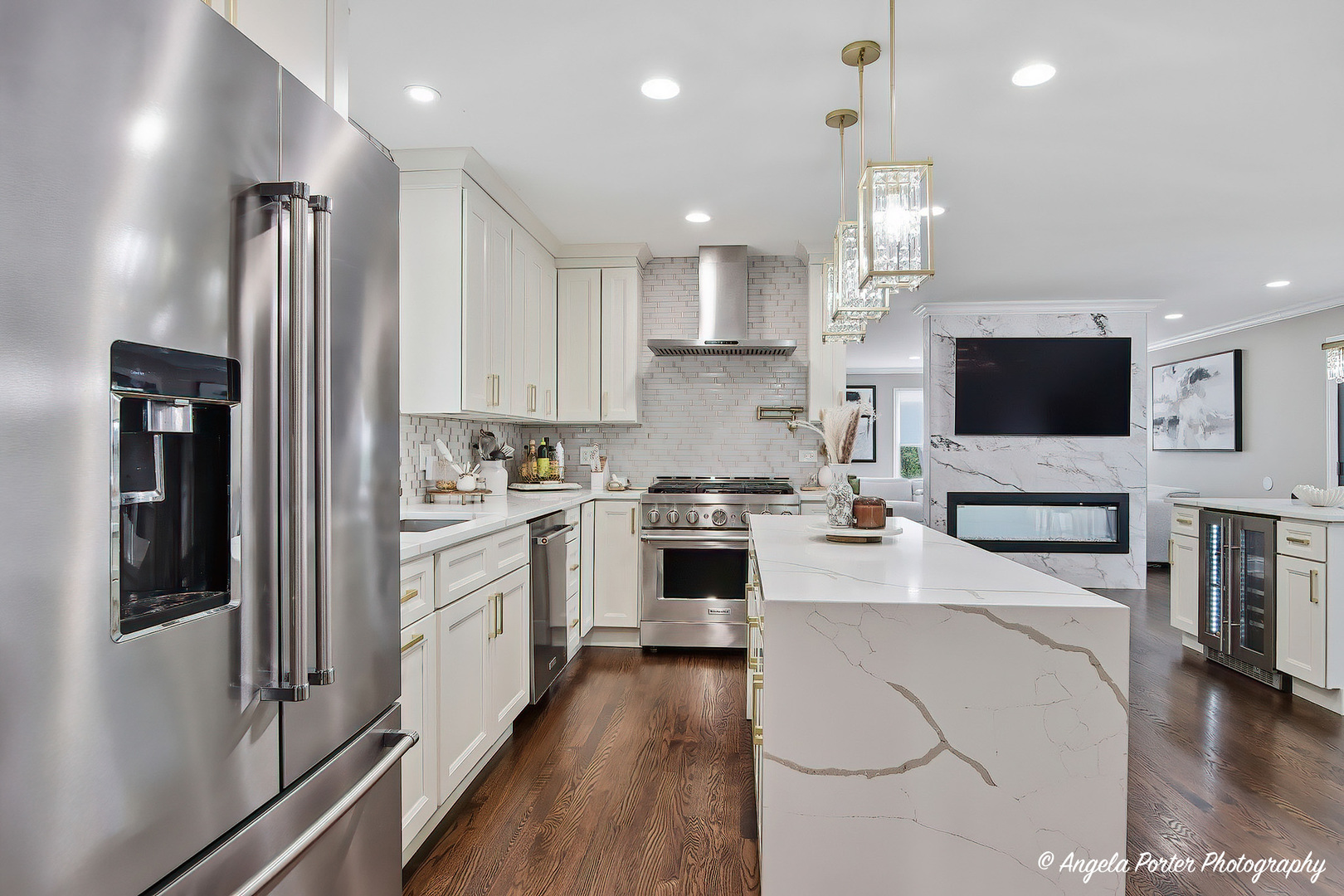 26270 W INGLESIDE Avenue, Ingleside, IL 60041