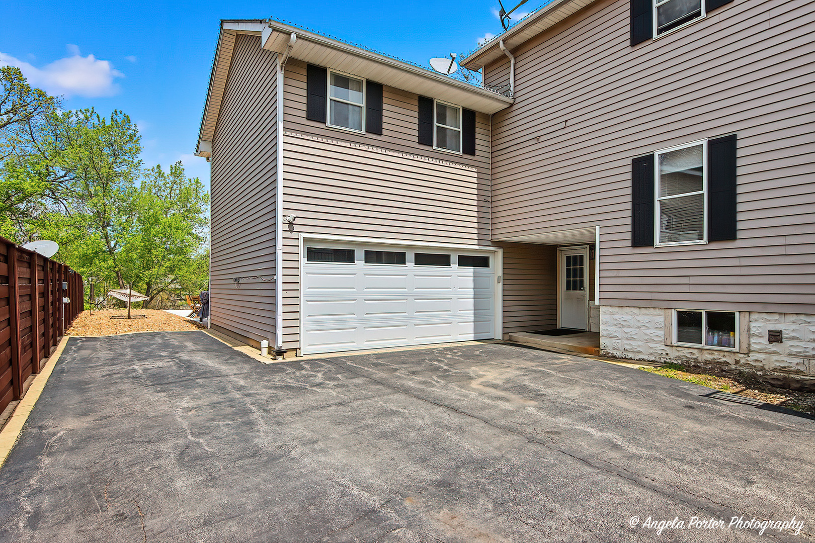 26270 W INGLESIDE Avenue, Ingleside, IL 60041