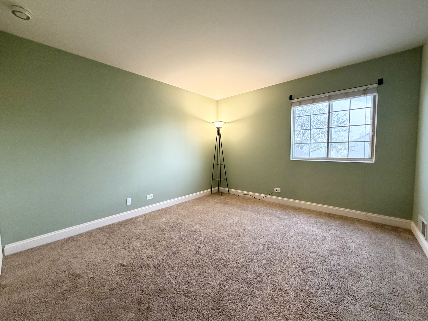 345 Gregory Street, Aurora, IL 60504