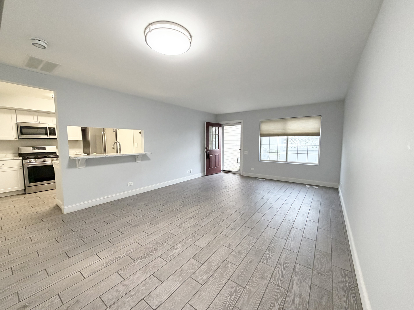 345 Gregory Street, Aurora, IL 60504