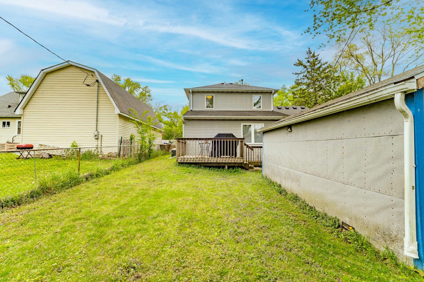 222 Highmoor Drive, Round Lake Park, IL 60073
