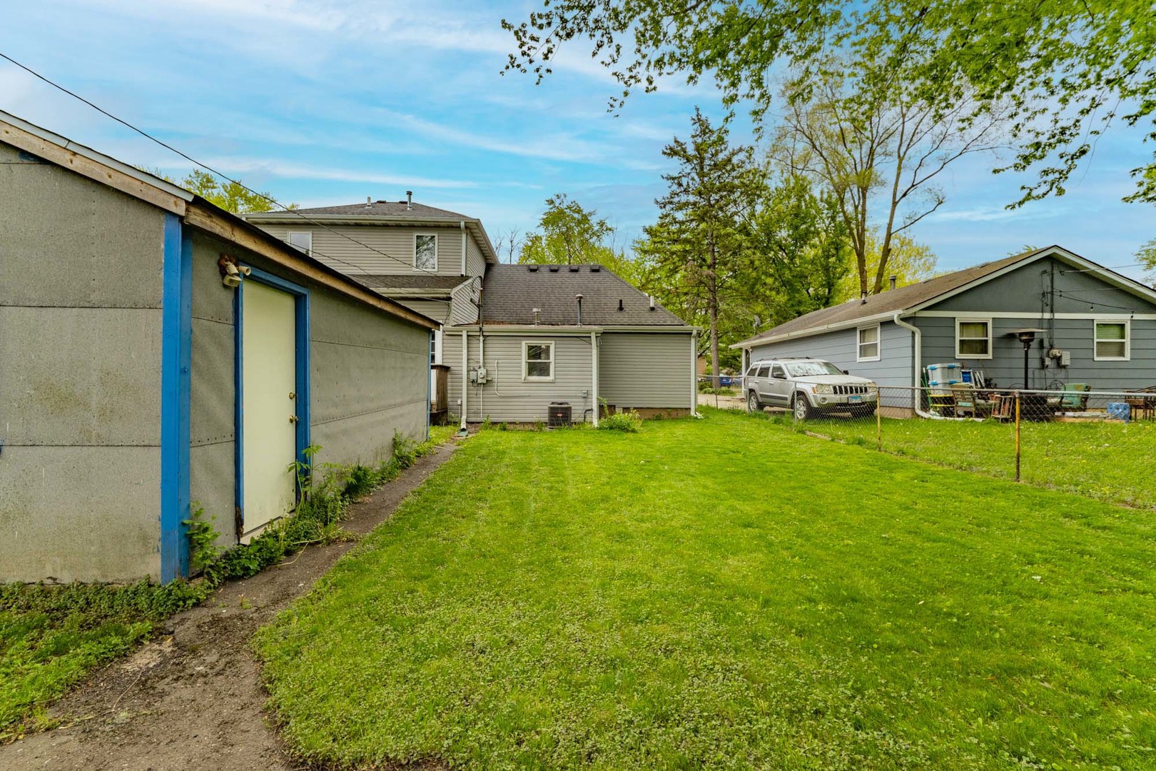 222 Highmoor Drive, Round Lake Park, IL 60073
